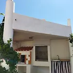 Casa Capuchos. Close To Lisbon With Ocean View Vakantiehuis