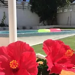 Casa Capuchos. Close To Lisbon With Ocean View Vakantiehuis *