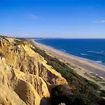 Casa Capuchos. Close To Lisbon With Ocean View 펜션 카파리카