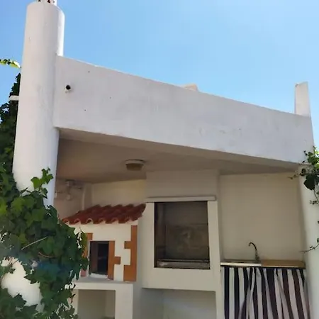 Casa Capuchos. Close To Lisbon With Ocean View Holiday home