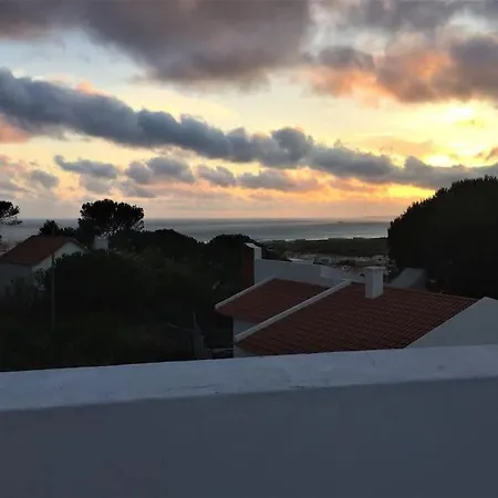 Tatil Evi Casa Capuchos. Close To Lisbon With Ocean View *