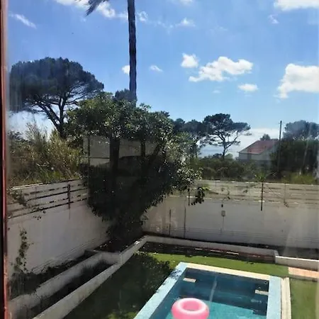 Casa Capuchos. Close To Lisbon With Ocean View Tatil Evi Caparica
