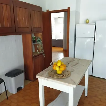 Casa Capuchos. Close To Lisbon With Ocean View Caparica